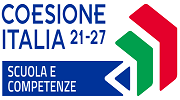 scritta coesione italia 21-27 scuole e competenze con due frecce colorate